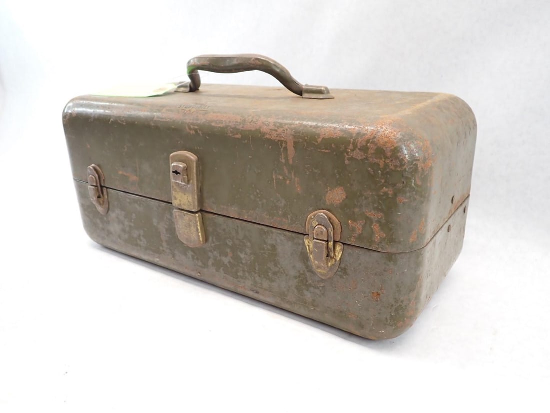 Vintage Fishing Tackle Box and Contents - 7