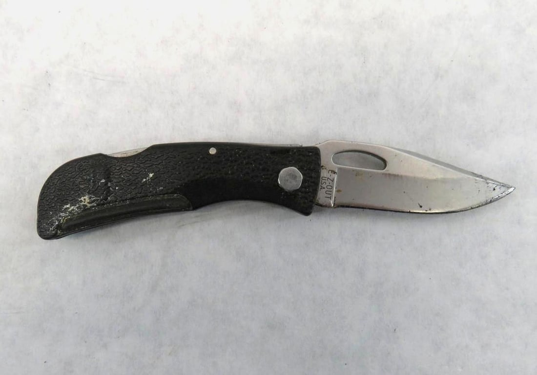 Gerber Folding Knife & Winchester Multi Tool - 5