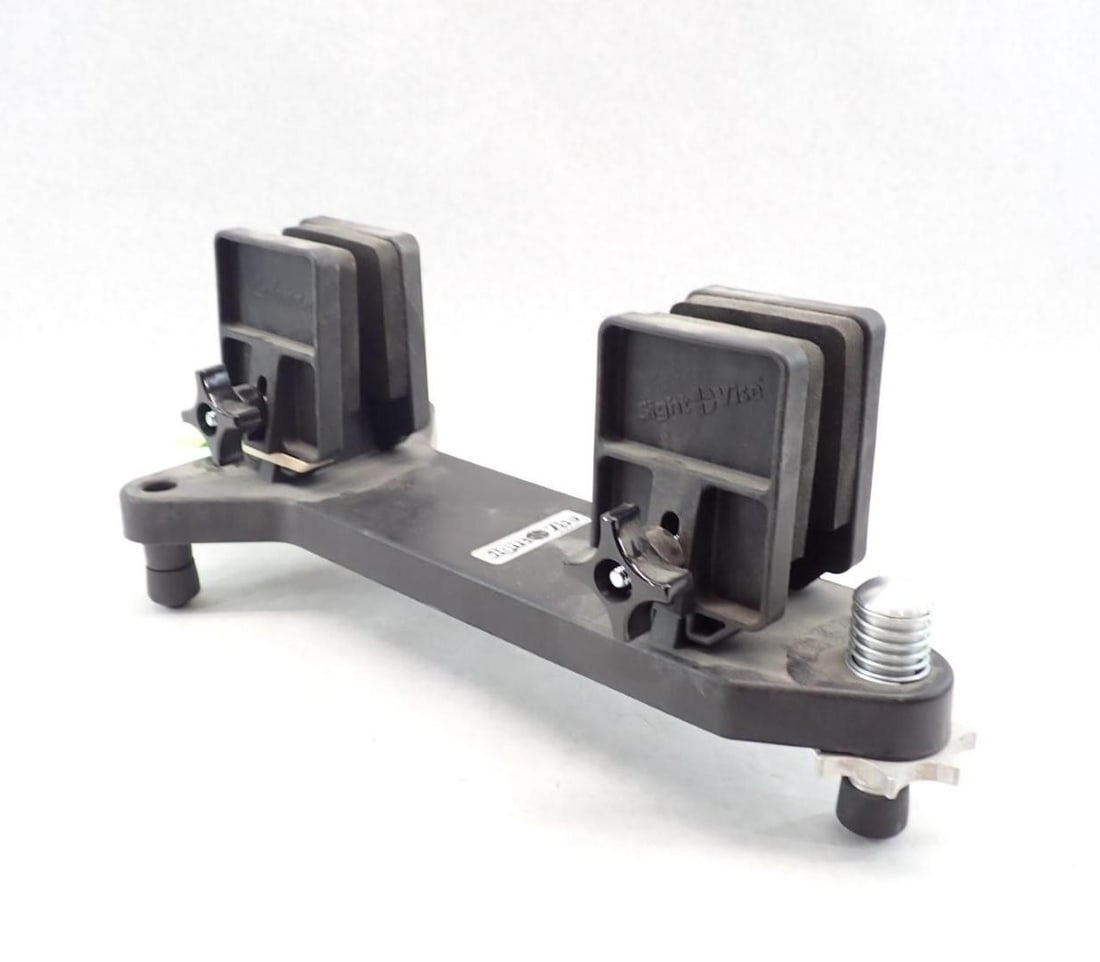 Lohman Sight Vise: Lohman Sight Vise