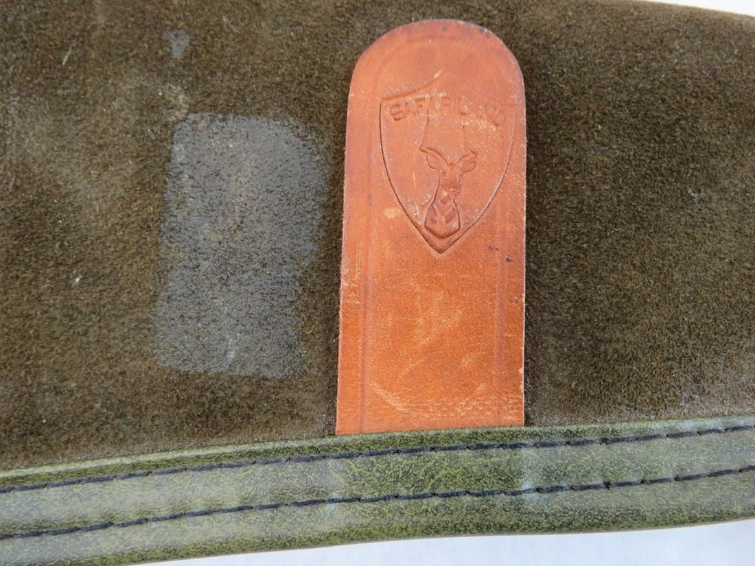 Vintage Safariland Leather Pistol Rug - 3