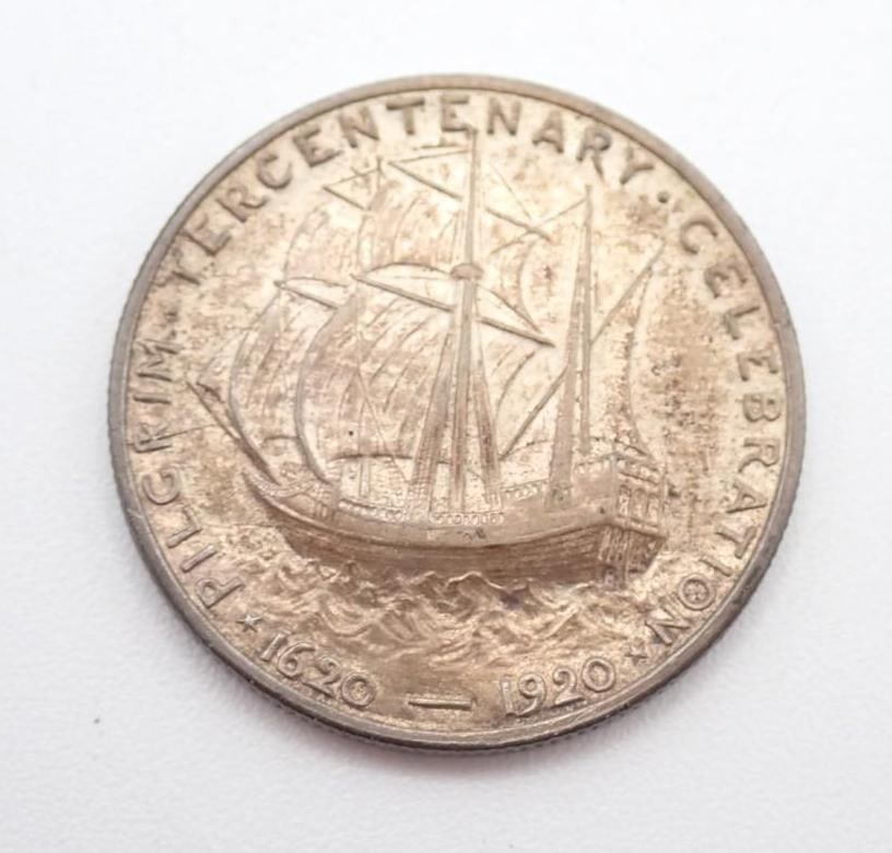 1920 U.S. Pilgrim Tercentenary Commemorative Half Dollar - 2