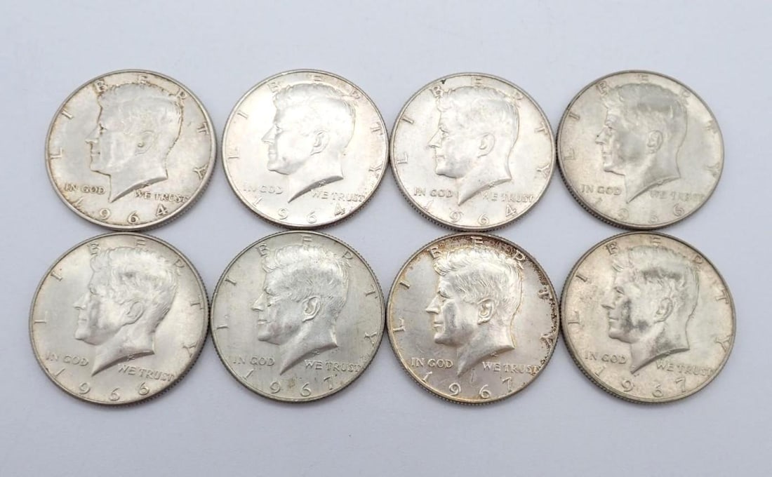 (8) U.S. Kennedy Half Dollars: (3) Silver 1964 & (5) Silver Clad: (8) U.S. Kennedy Half Dollars: (3) Silver 1964 & (5) Silver Clad