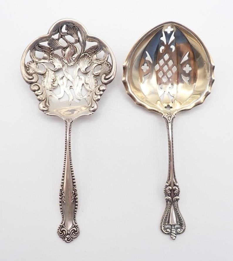 (2) Towle Pierced Sterling Silver Serving Spoons: 4.75" & 4.5" in length, 37.4 grams