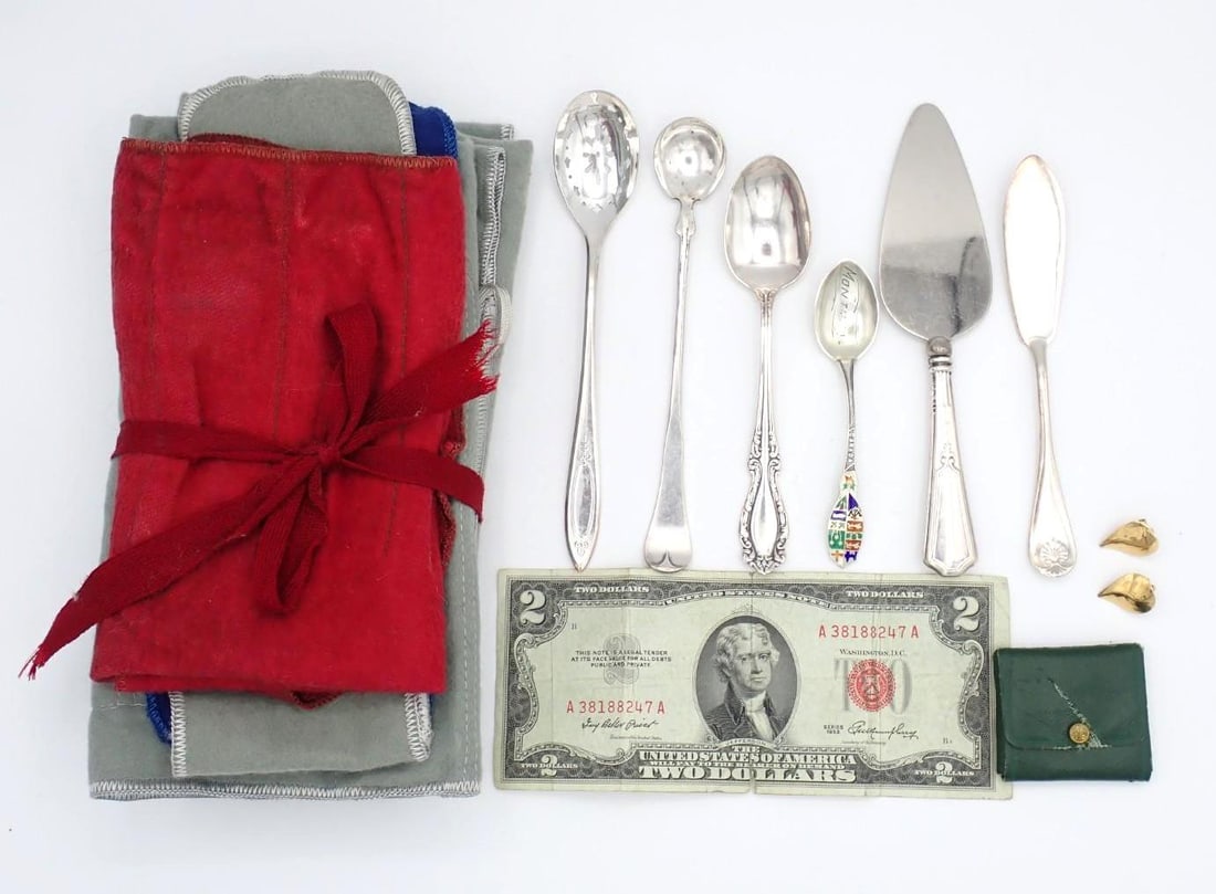 Collectibles Lot - 2