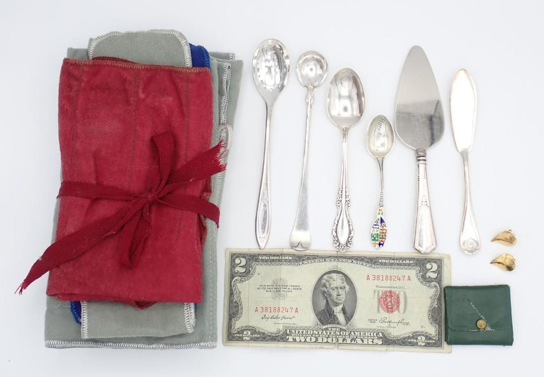 Collectibles Lot - 3