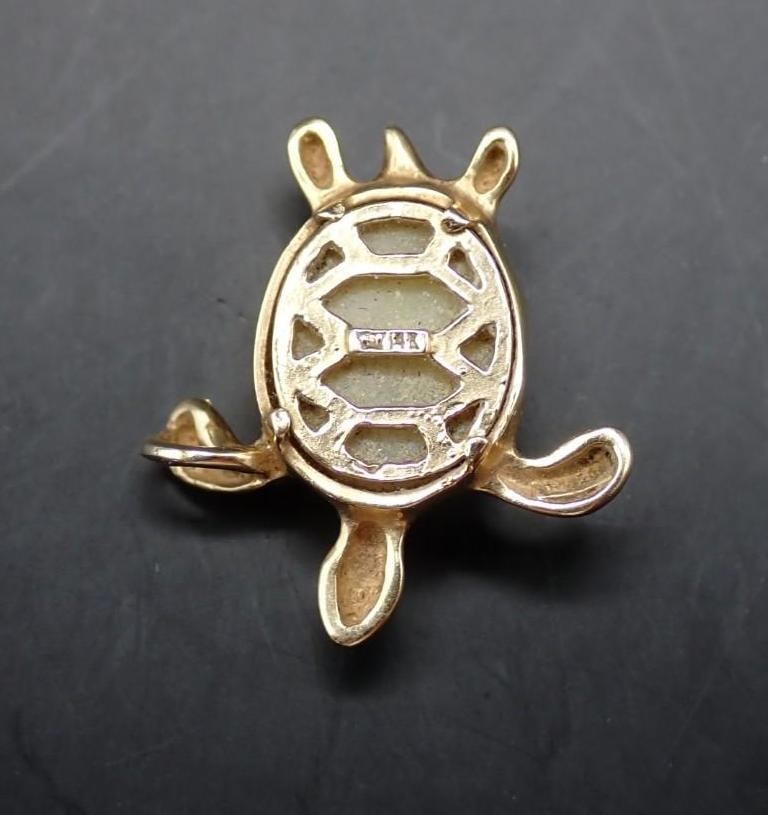 14K Yellow Gold and Stone Sea Turtle Pendant - 3