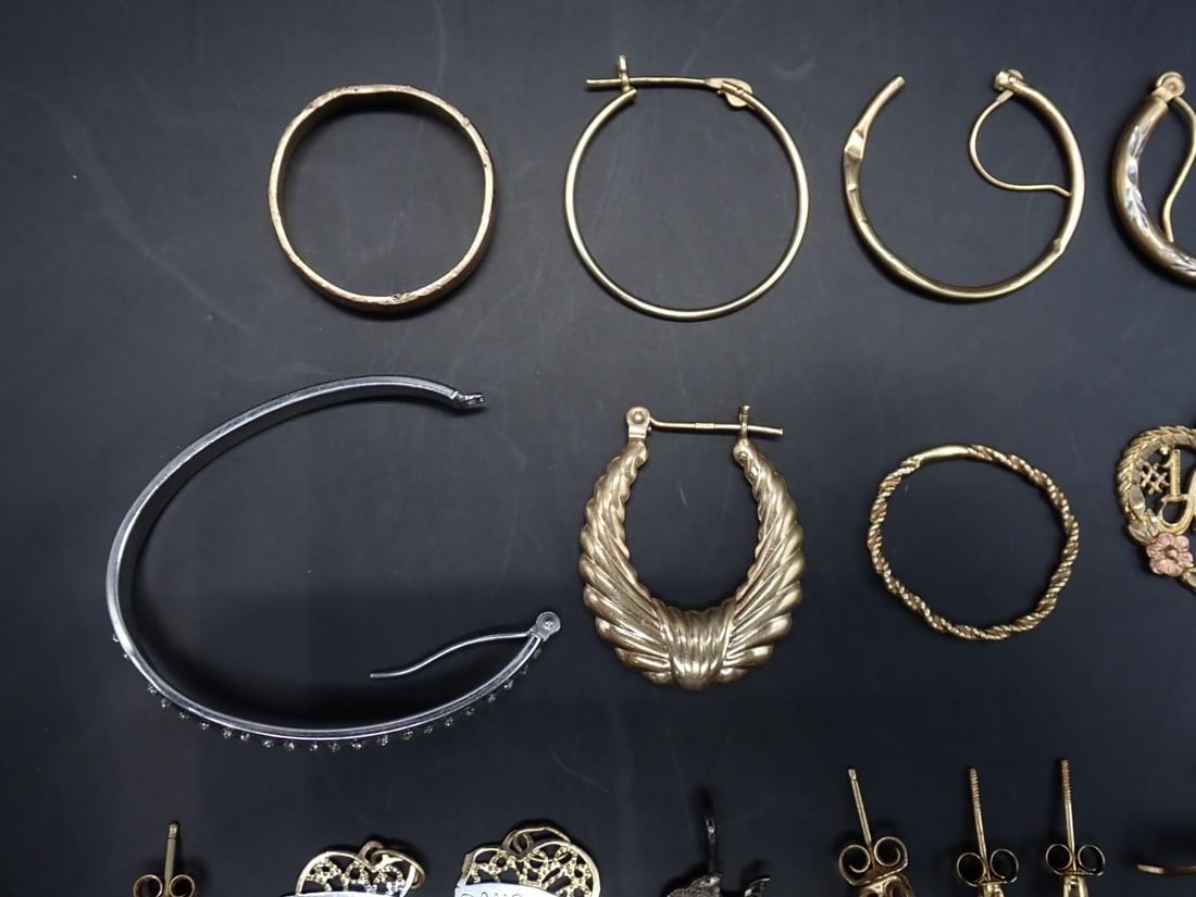 (16) 14K Yellow & White Gold Jewelry Articles - 4