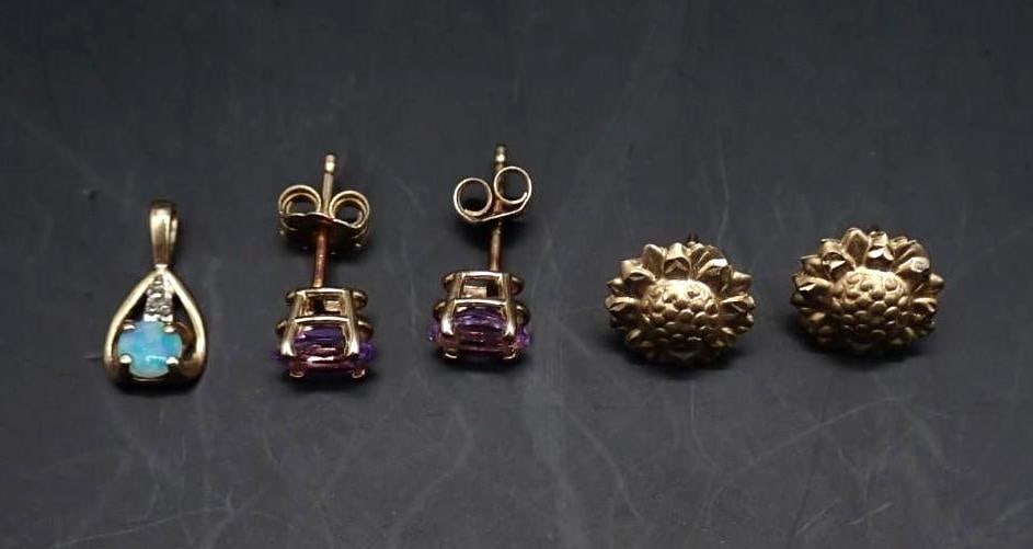 14K Yellow Gold Jewelry Lot - 2