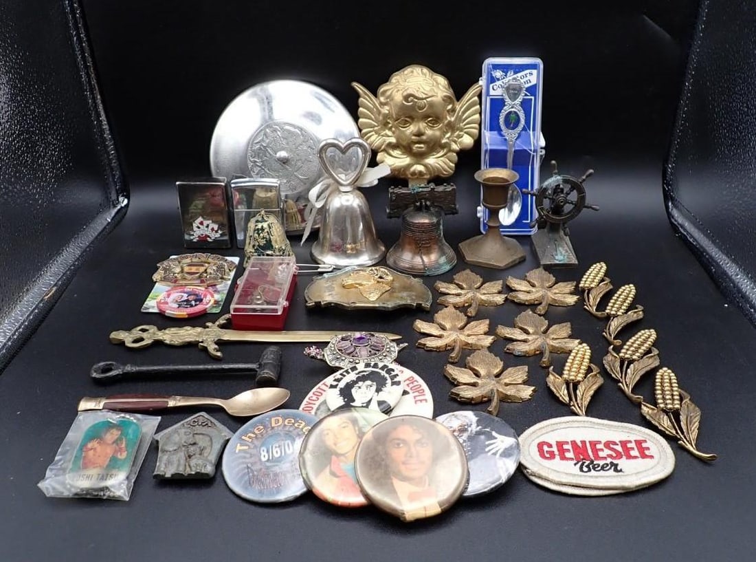 Collectibles Lot - 3