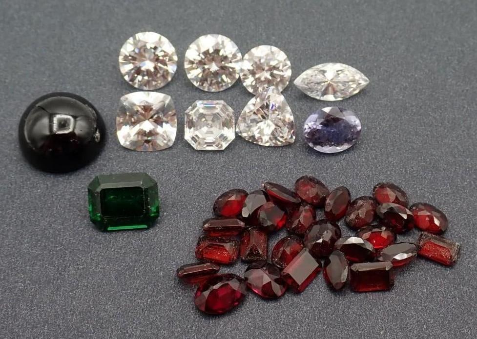 (37) Gemstones: natural and synthetic