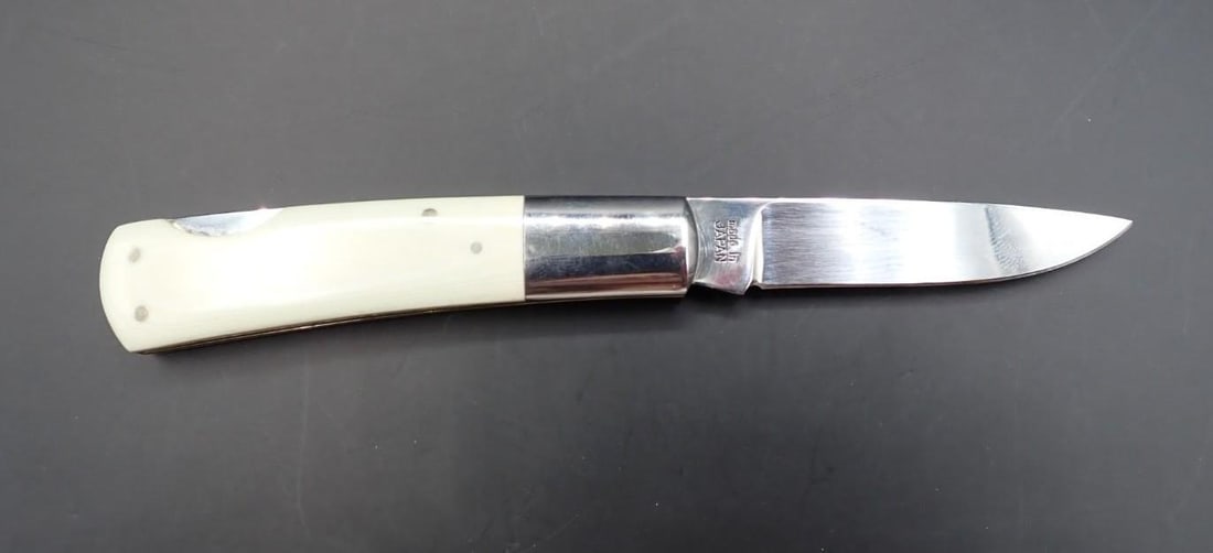 A.G. Russell 110 Folding Knife - 2