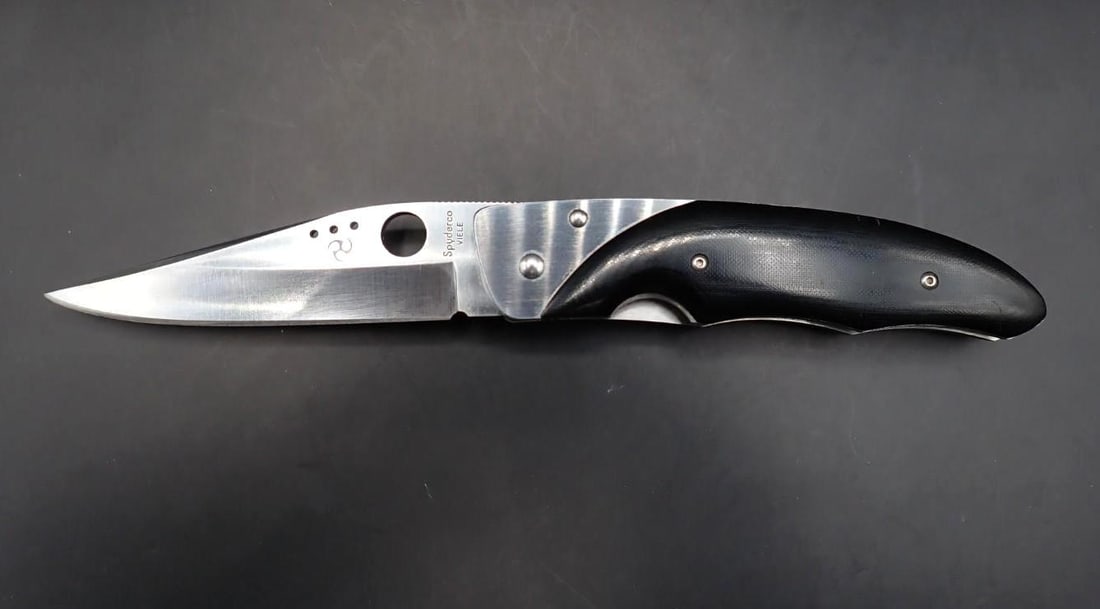 Spyderco Impala Plain Edge Folding Knife: 7.75" overall length, very good condition, in the box