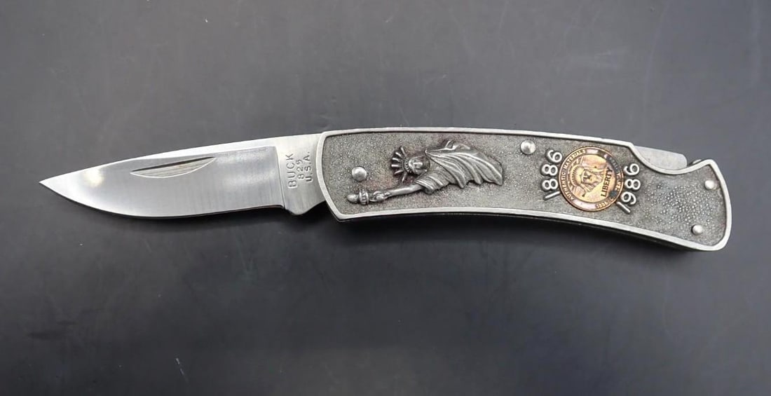 Buck 825 Statue of Liberty Commemorative Folding Knife - 2