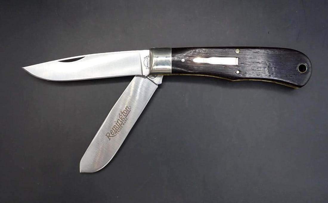 Remington R1128 Bullet Knife: two blade; 1989; 8" overall length