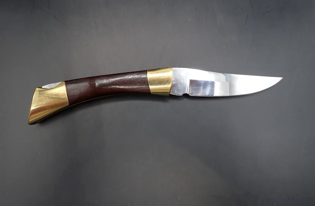 Vintage Browning 4018F Folding Knife: 8.75" overall length; with leather sheath and the box