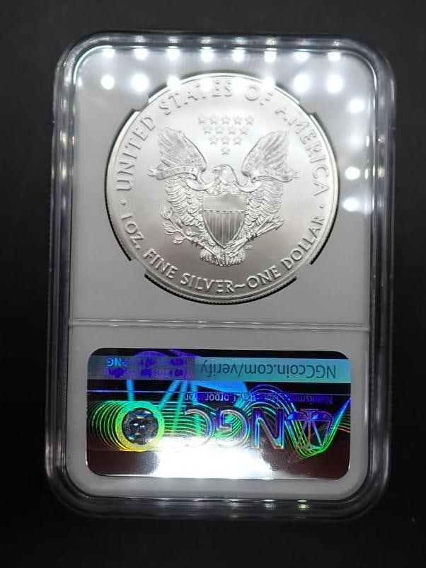 Set of (4) U.S. Silver Eagles - 10