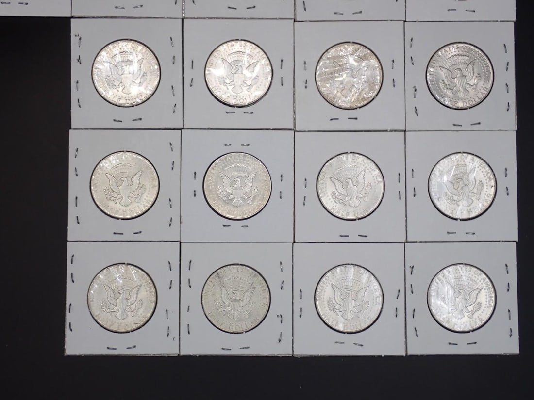 (17) Silver U.S. Kennedy Half Dollars - 6