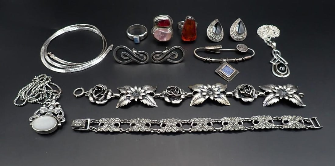 (13) Sterling Silver Jewelry Articles - 3
