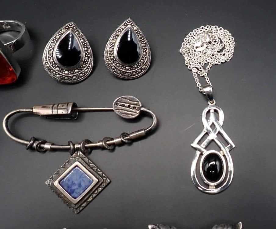(13) Sterling Silver Jewelry Articles - 7