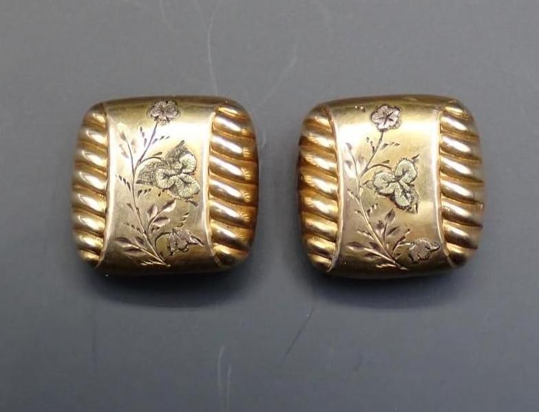 Pair of 14K Yellow Gold Victorian Cufflinks - 2