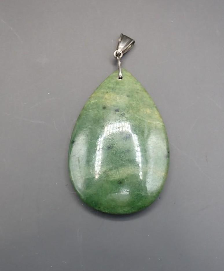 Jade Ring & Pendant - 4