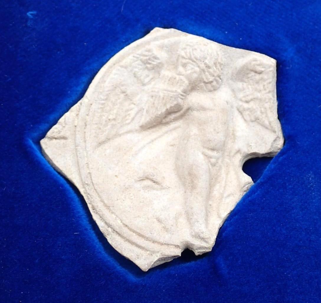 Pottery Shard Gift from the Jerusalem Foundation - 4