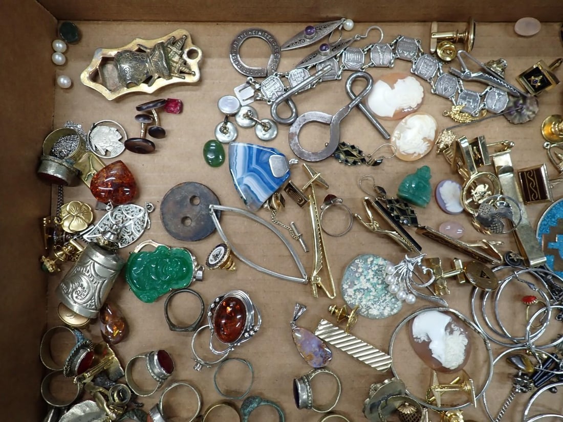 Tray of Costume Jewelry - 3