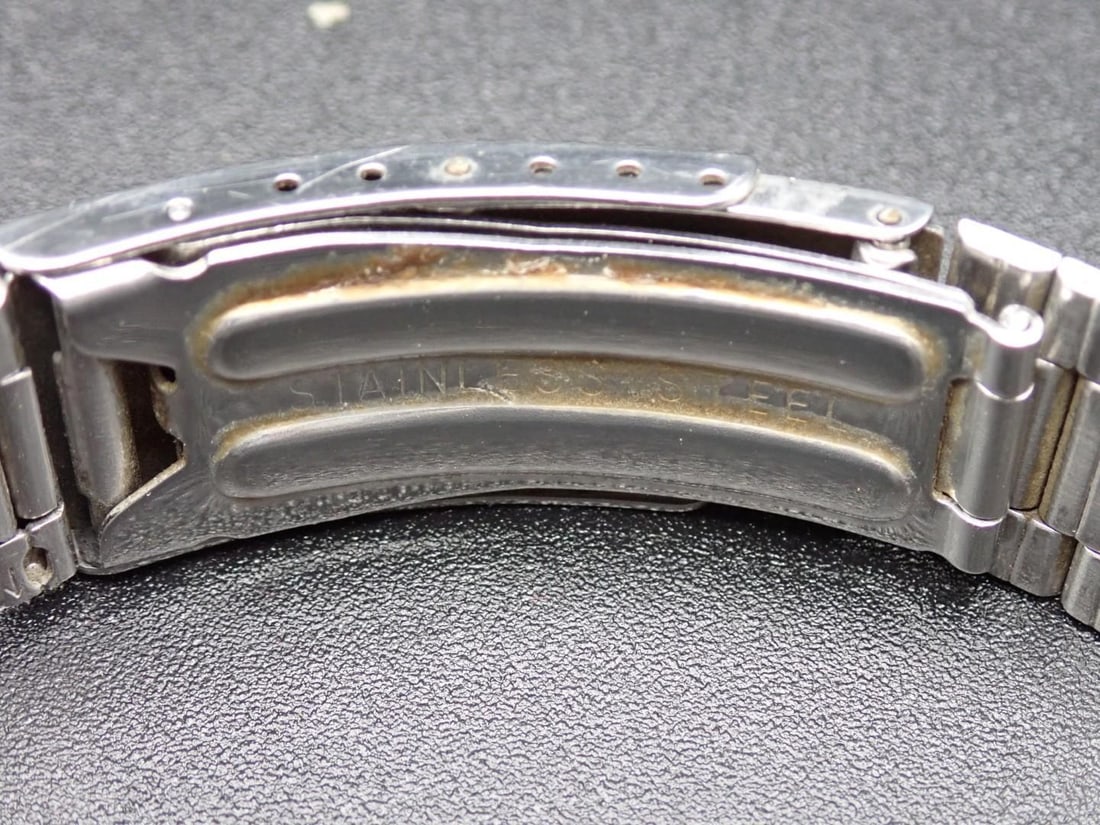 (2) Wrist Watches - 4