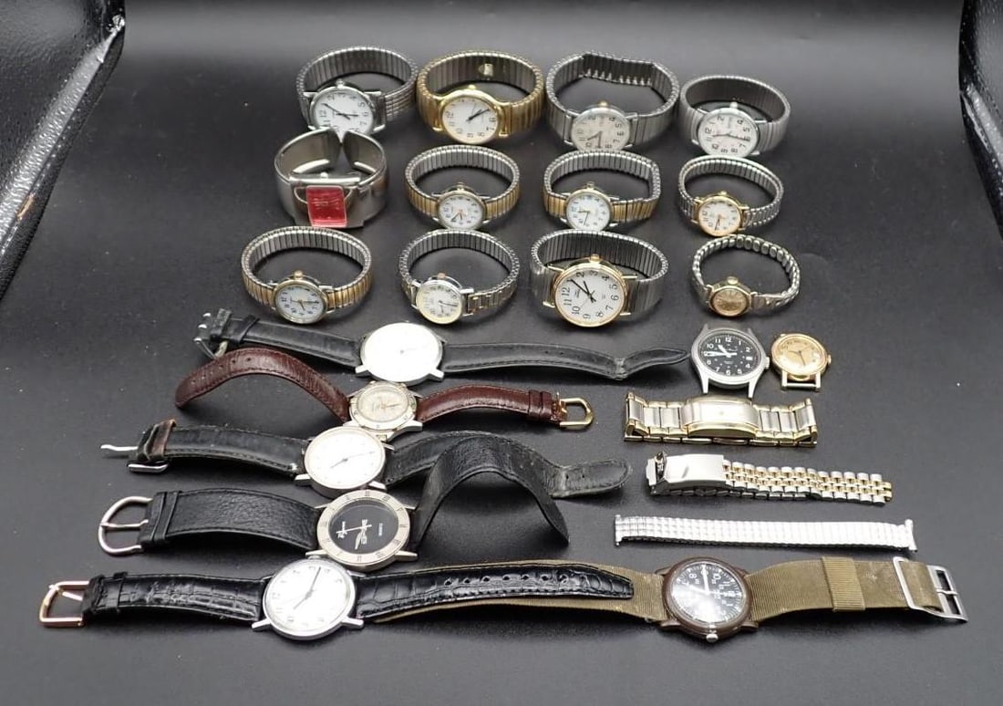 (21) Wrist Watches - 2