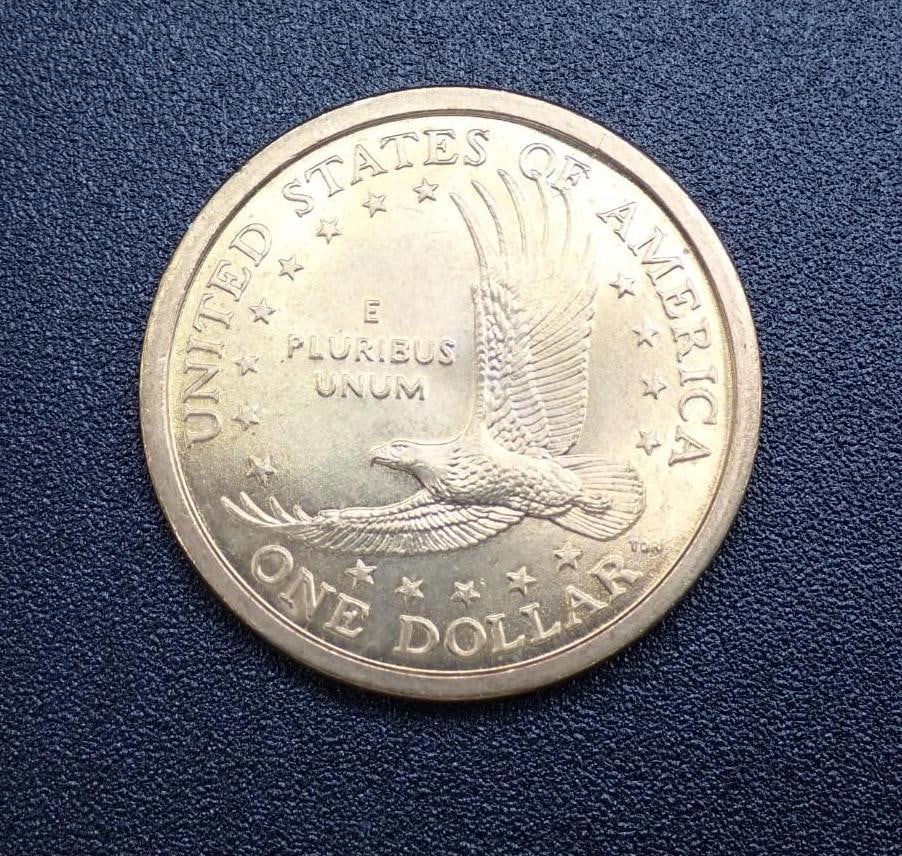 (94) U.S. Sacagawea $1 Coins - 4