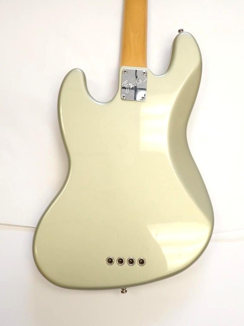 Fender Jazz Bass - 10