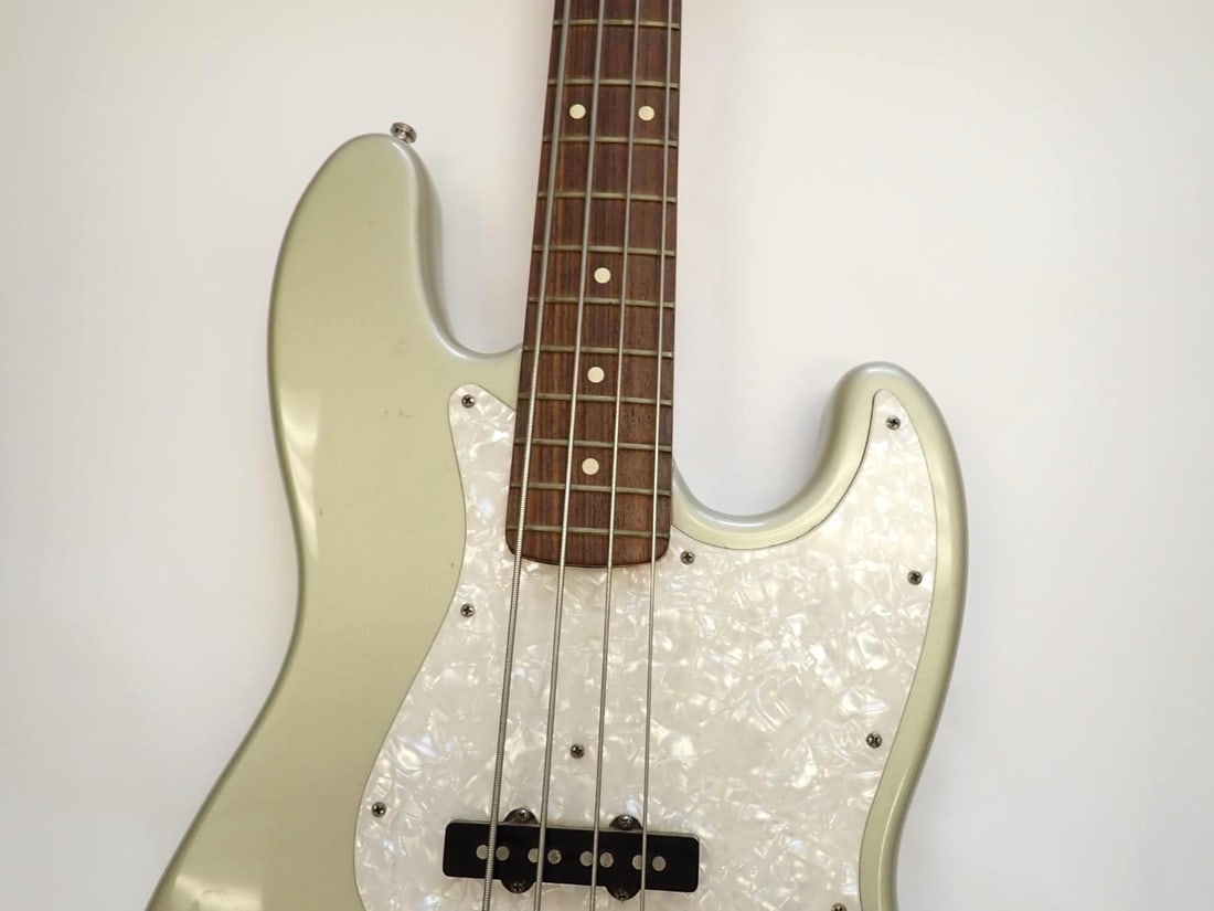 Fender Jazz Bass - 4