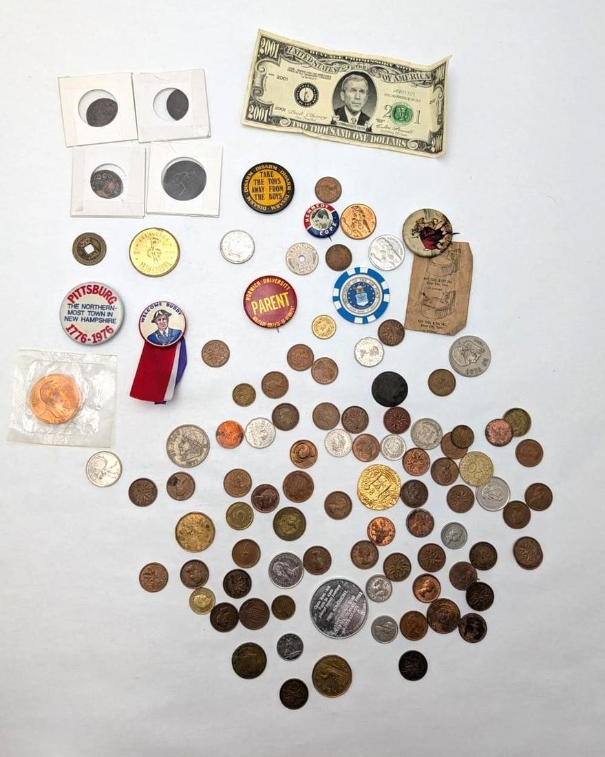 Lot of Tokens & Foreign Coins: Lot of Tokens & Foreign Coins