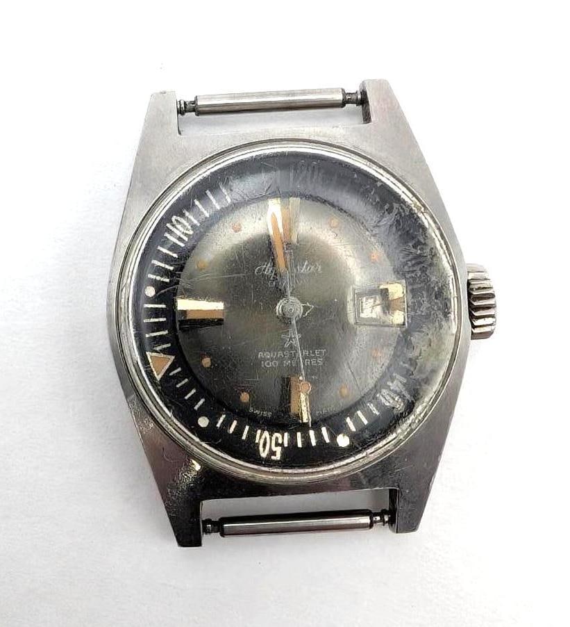 Vintage Aquastar Aquastarlet Wrist Watch: Swiss made, 29mm case, with date, movement is free but work start