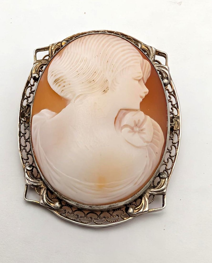 (2) Vintage Cameos - 2