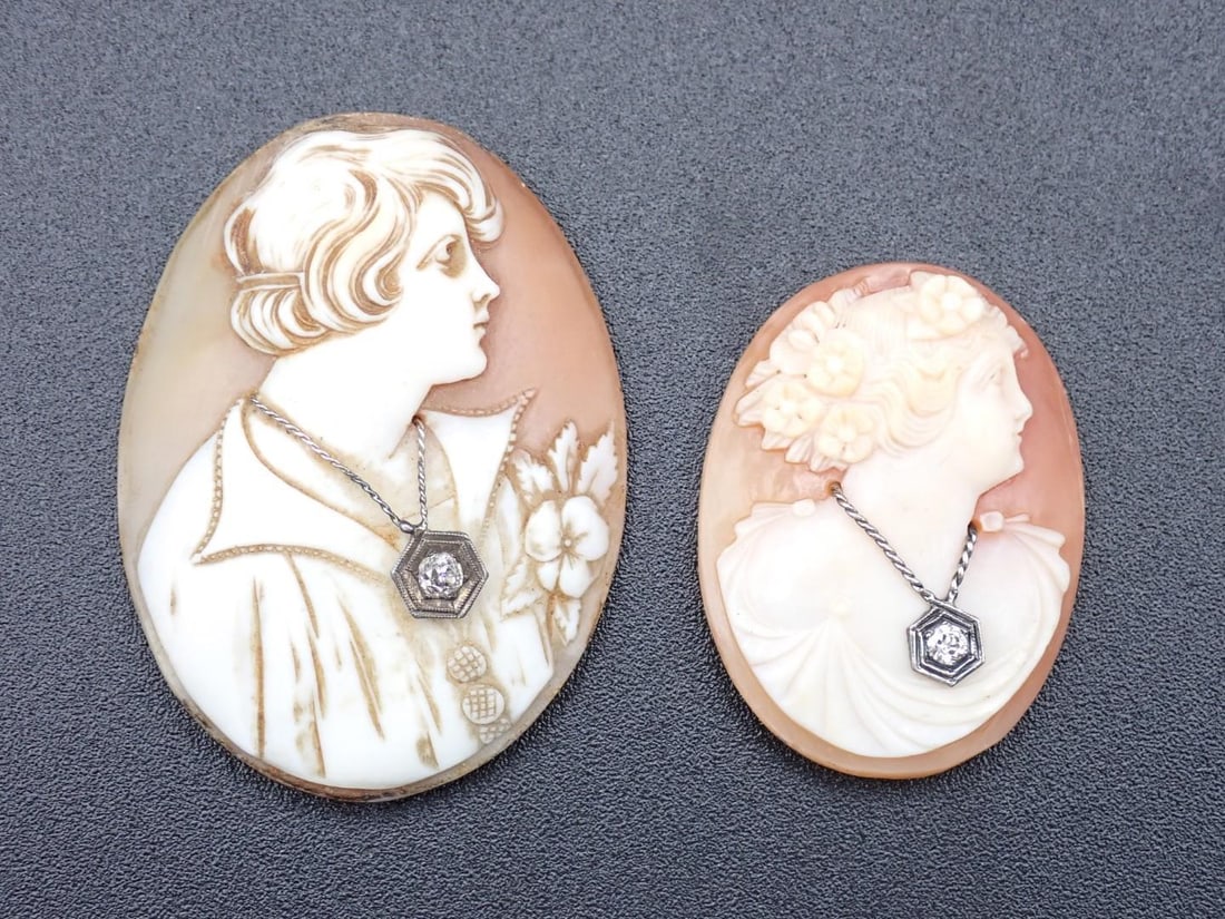 (2) Vintage Cameos - 2