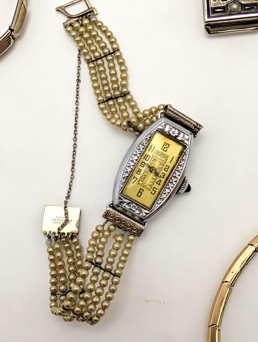 (14) Vintage and Antique Watches - 8