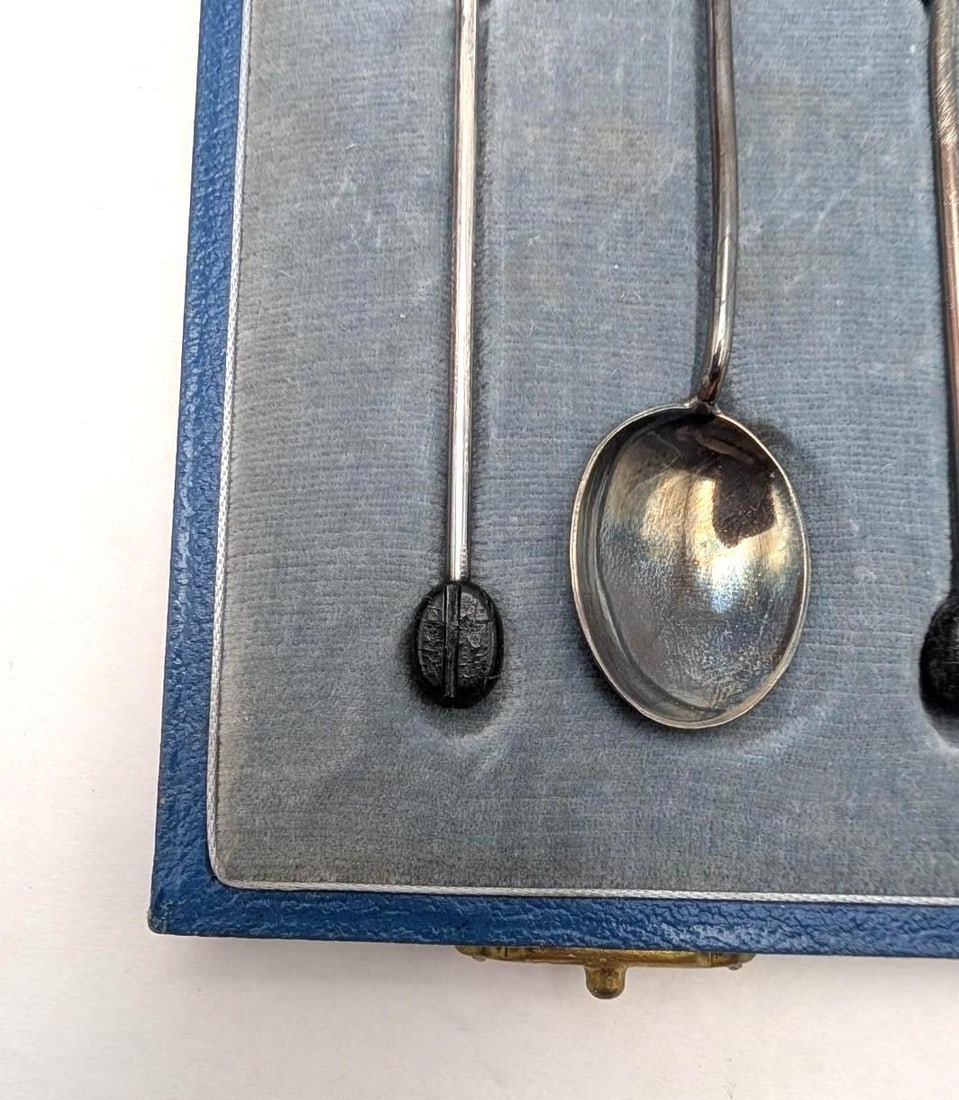 Cased set of (6) Gorham Sterling Silver Demitasse Spoons - 2