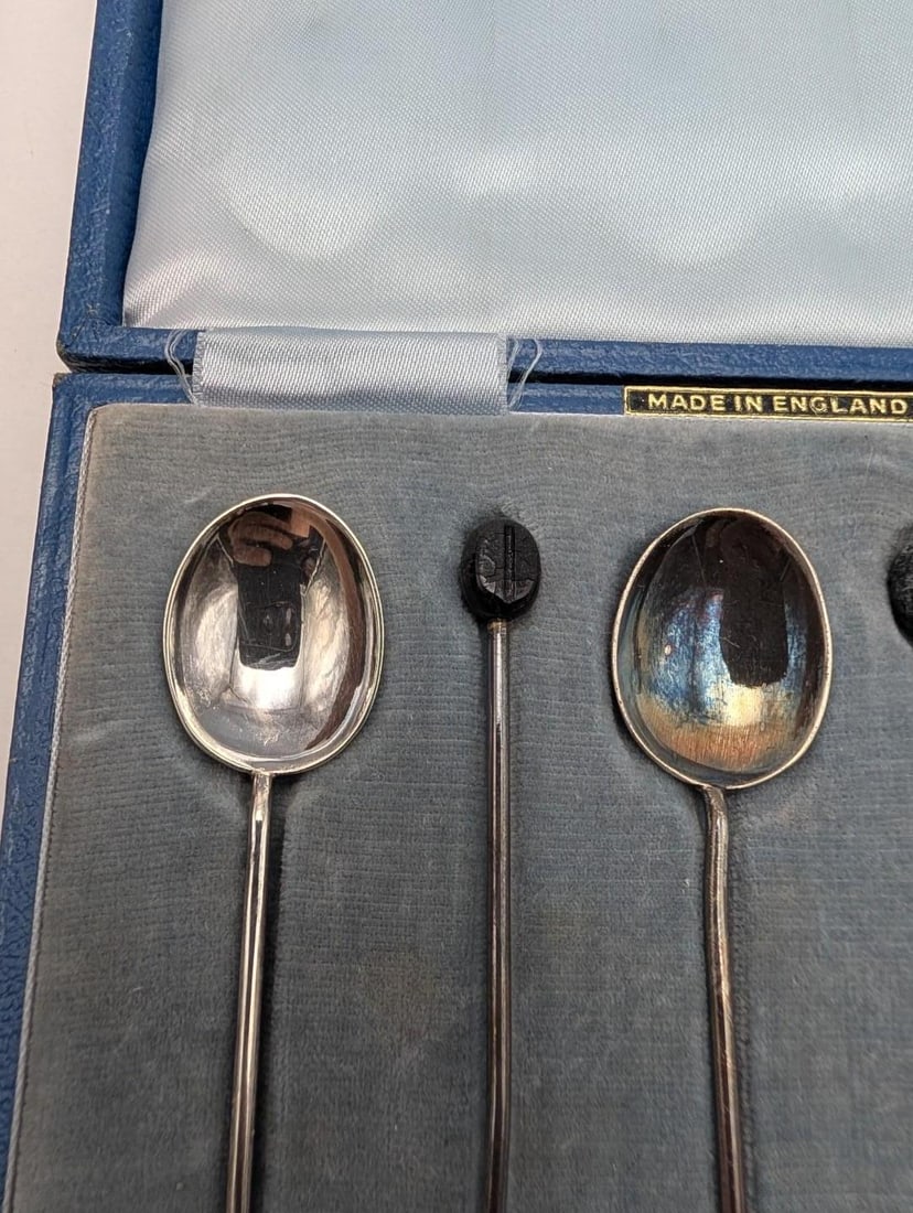 Cased set of (6) Gorham Sterling Silver Demitasse Spoons - 6