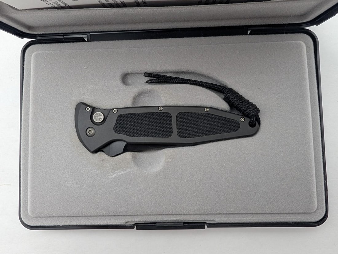 Microtech 300062 Mini Socom Tanto Automatic Knife - 2