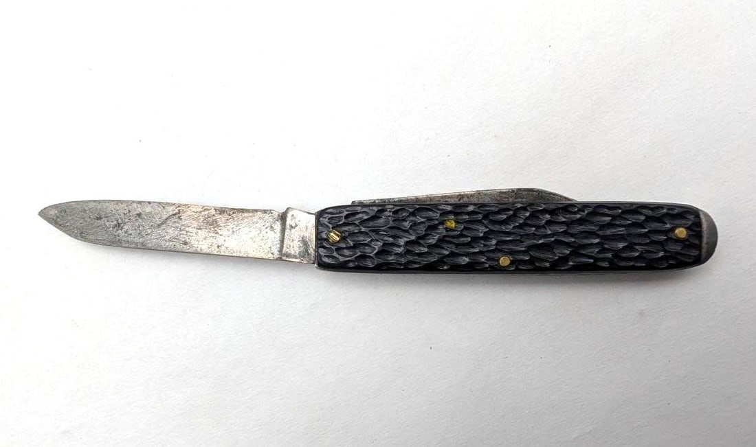 (5) Folding Knives - 11