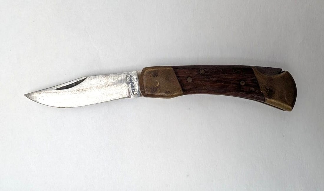 (5) Folding Knives - 4
