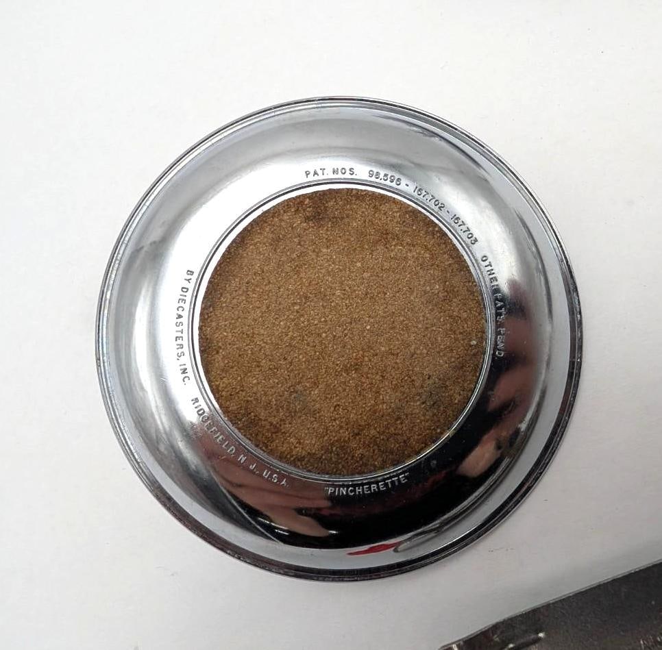 (3) Mid Century Modern Diecasters "Pincherette" Chrome Ashtrays - 6