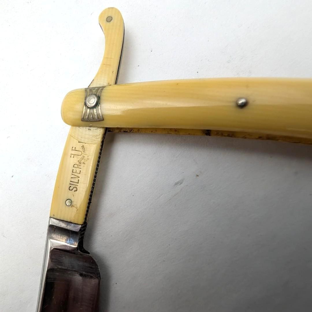 (7) Good Antique Straight Razors in boxes - 10