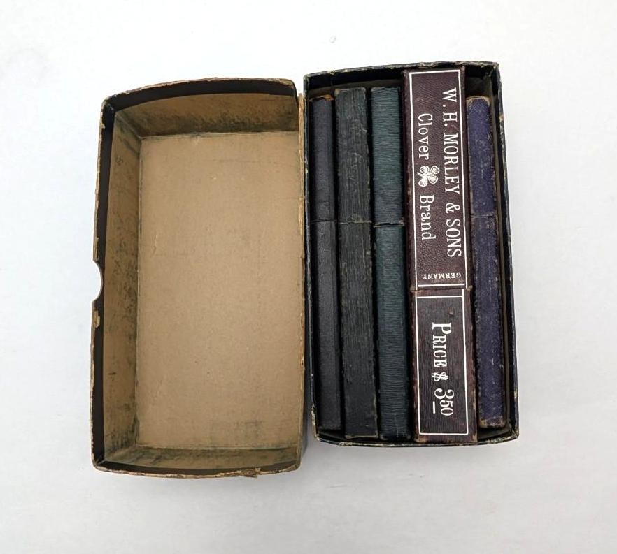 (7) Good Antique Straight Razors in boxes: (7) Good Antique Straight Razors in boxes