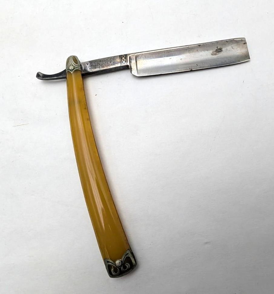 (7) Good Antique Straight Razors in boxes - 20
