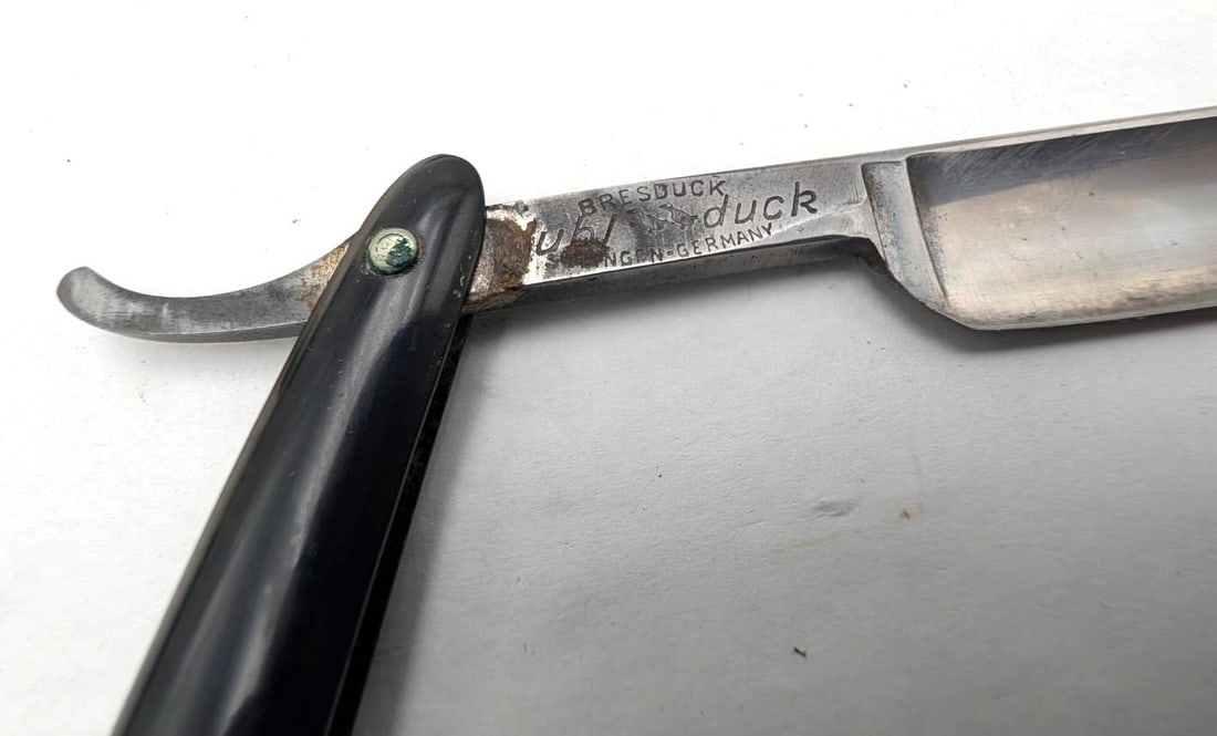 (7) Good Antique Straight Razors in boxes - 7