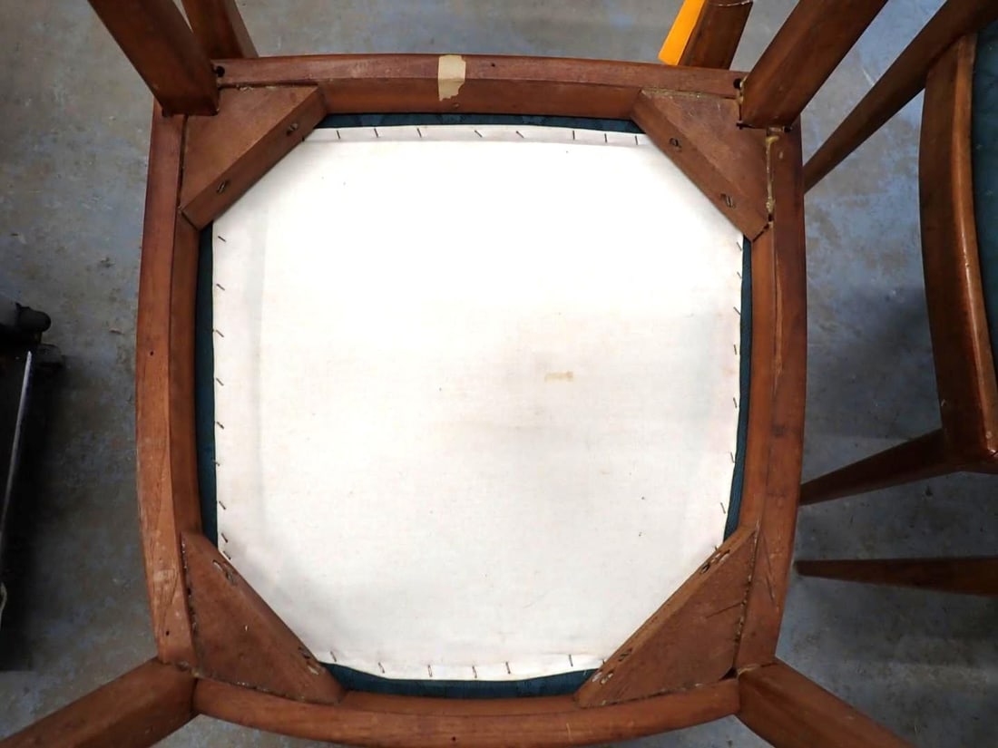 Set of Four Mid Century Modern Side Chairs - 4