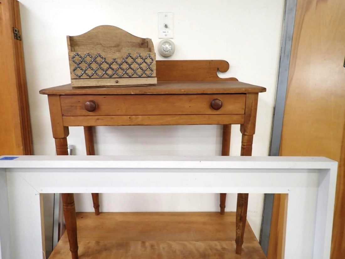 Furniture and Decorative Accessories - 4