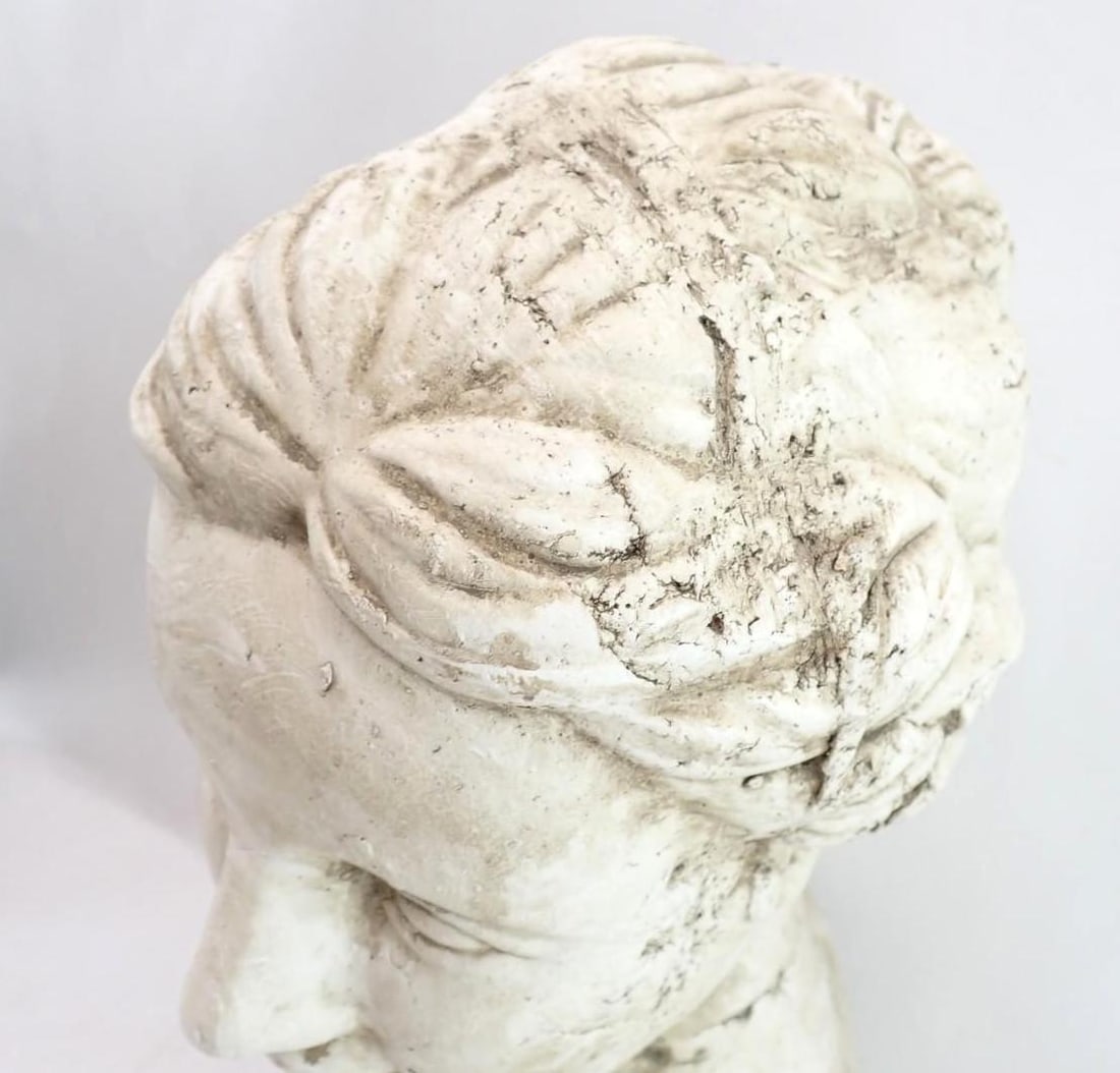 (3) Busts - 4